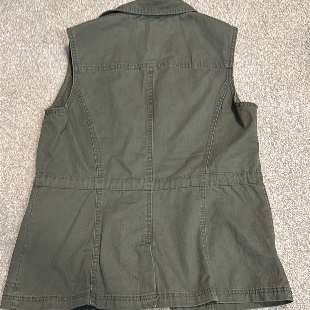 Women's Olive Green Utility Vest - Picture 5 of 5